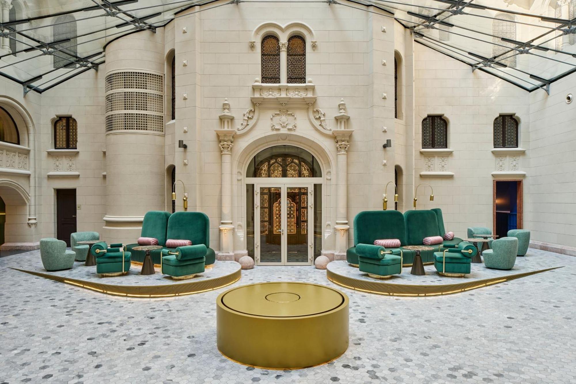 W Budapest Eksteriør billede